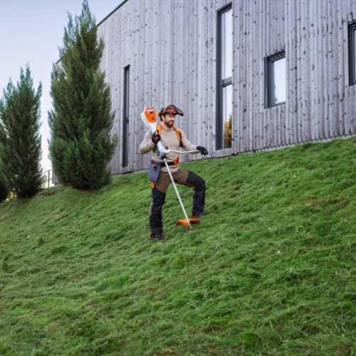 Débroussailleuse Stihl FSA 200 moteur nu Couteau Taillis 250-3 – Image 2